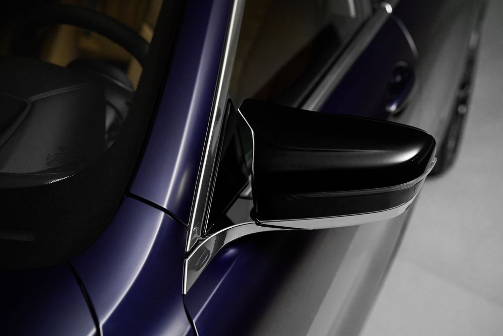 La BMW Série 8 Gran Coupé arbore une calandre « Iconic Glow » éclairée