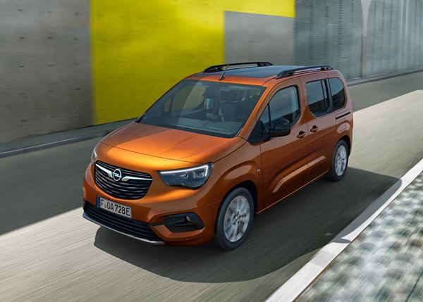 Le ludospace familial Opel Combo Life passe à l’électrique