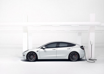 La Tesla Model 3 en tête de l’étude J.D. Power 2022 des véhicules électriques de marques premium
