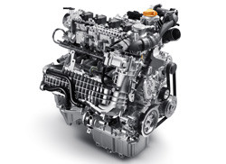 Un moteur essence 4 cylindres 1.3 litre Fiat Chrysler développant 150 ch