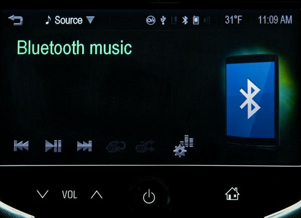 Le nouveau système d’info-divertissement Chevrolet MyLink intègre les smartphones