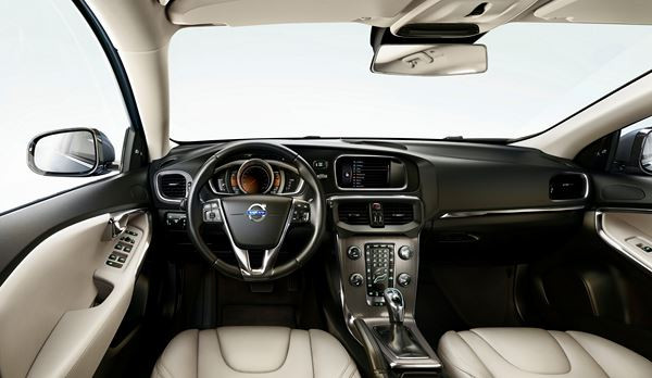 Le système Volvo Sensus Connect « communique » avec l'environnement de la voiture