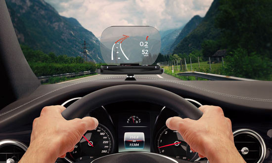 L'accessoire auto Focus transforme un smartphone en « affichage tête haute »