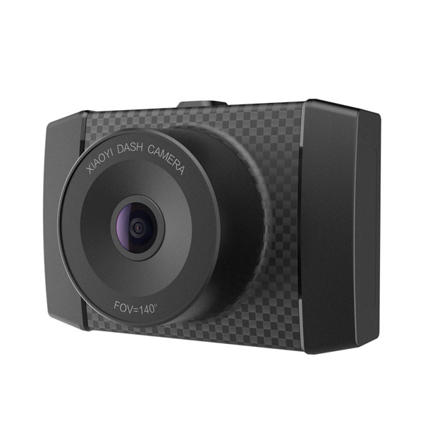 La caméra embarquée YI Ultra DashCam intègre un capteur de 4 millions de pixels