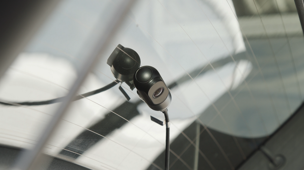 Dashcams de différentes gammes de prix: des qualités d’image inégales