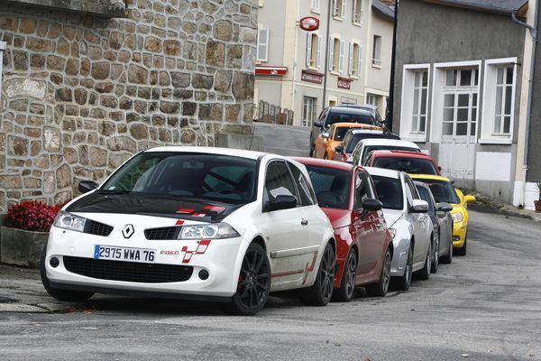 La Renault Megane R26.R élue « Sportive de l’année 2008 » par Echappement
