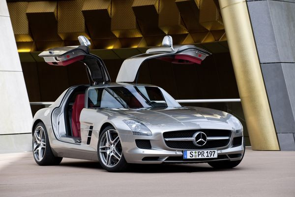 La nouvelle Mercedes SLS récompensée par le prix de design iF