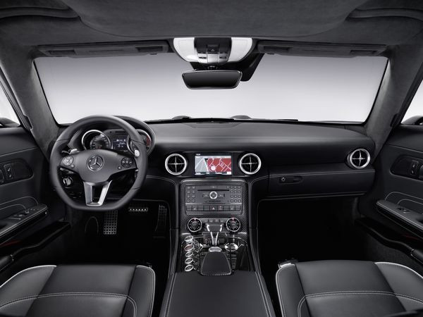 La nouvelle Mercedes SLS récompensée par le prix de design iF