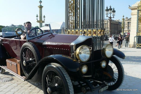 Découvrez les voitures de collection du 19ème Tour Auto