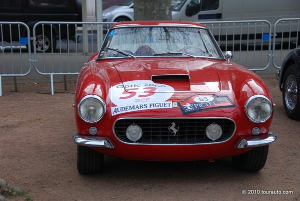 Découvrez les voitures de collection du 19ème Tour Auto