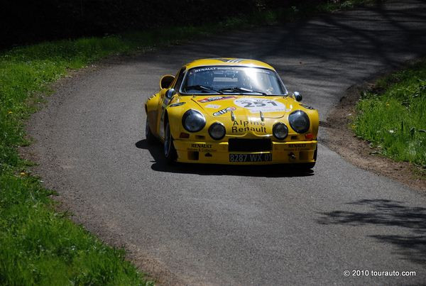 Découvrez les voitures de collection du 19ème Tour Auto