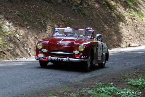 Découvrez les voitures de collection du 19ème Tour Auto