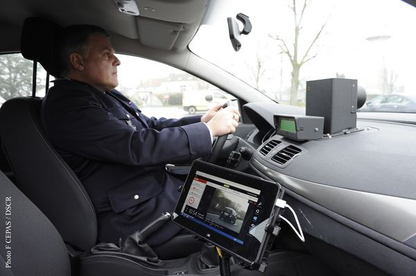 Les 20 nouveaux radars mobiles ont enregistré plus de 10 000 excès de vitesse en 2 mois