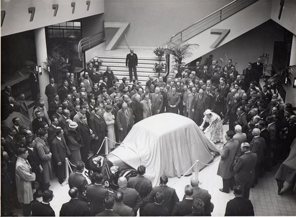 Citroën célèbre les 80 ans de sa Traction Avant