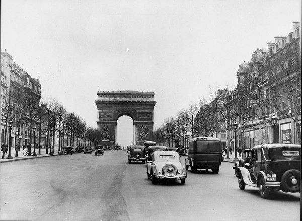 Citroën célèbre les 80 ans de sa Traction Avant