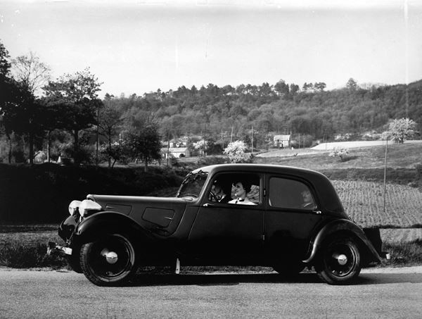 Citroën célèbre les 80 ans de sa Traction Avant