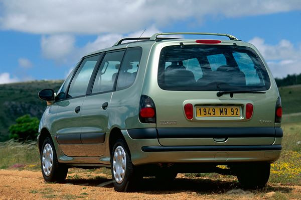 Le Renault Espace souffle ses 30 bougies