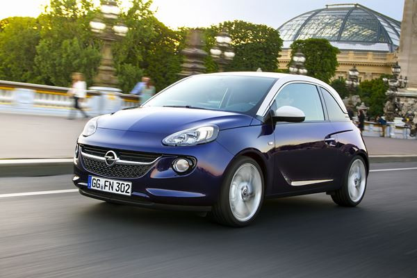 La petite voiture urbaine chic se décline à la carte pour exprimer le style de son propriétaire