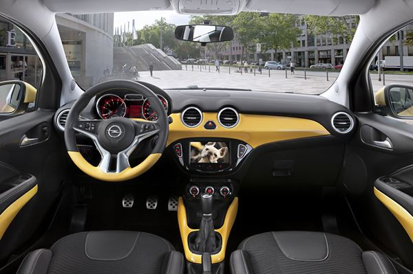 La petite voiture urbaine chic se décline à la carte pour exprimer le style de son propriétaire