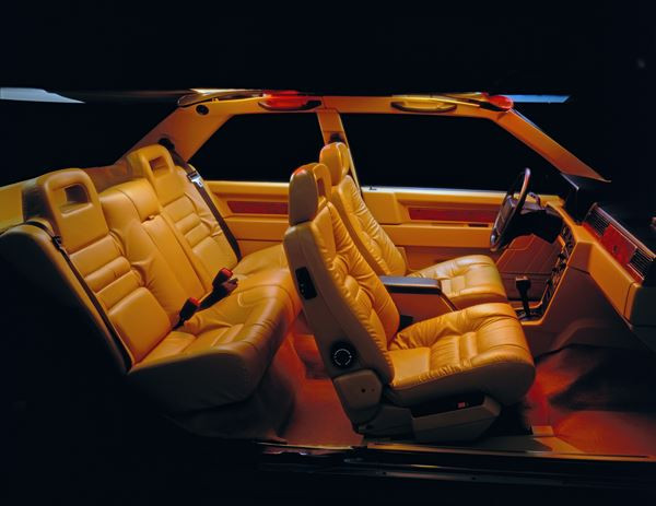 La Volvo 780 célèbre ses 30 ans