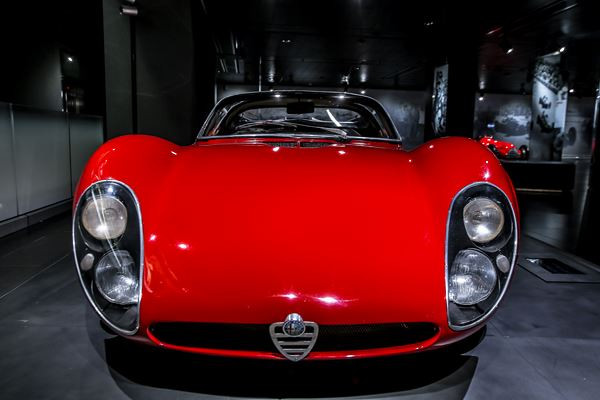 L’Alfa Romeo 33 Stradale fête ses 50 ans