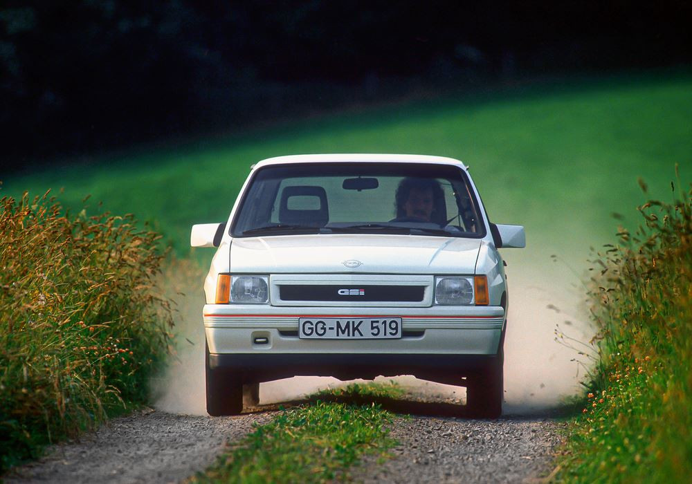 La citadine best-seller Opel Corsa fête ses 40 ans
