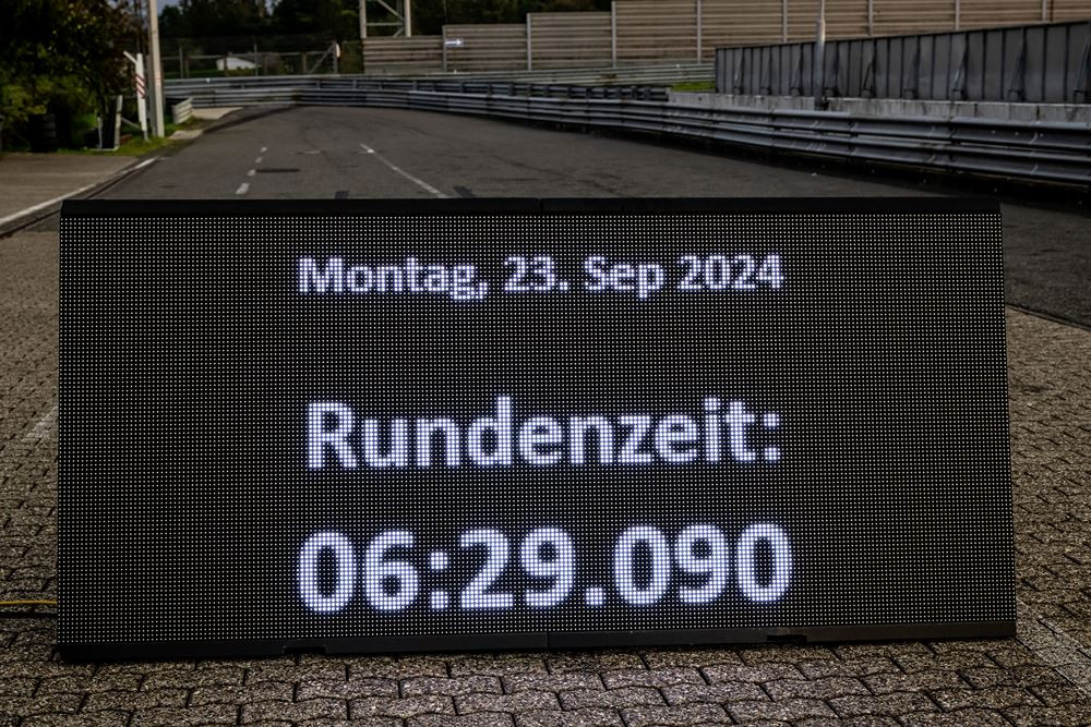 L'hypercar Mercedes-AMG One bat son propre record du tour sur le Nürburgring-Nordschleife