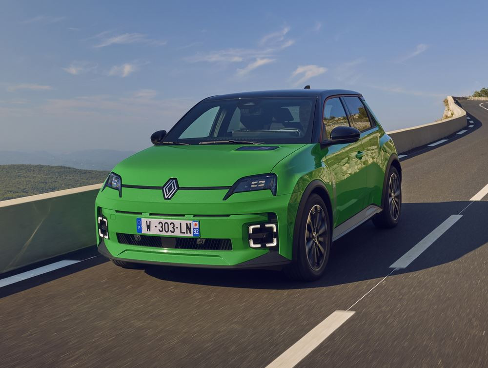 La Renault 5 E-Tech électrique désignée Voiture de l'année 2025 par L'argus