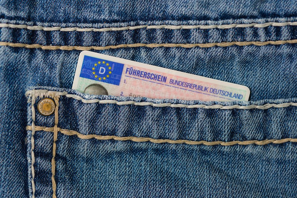 Le permis de conduire pour les voitures devrait être valable 15 ans dans l'Union Européenne