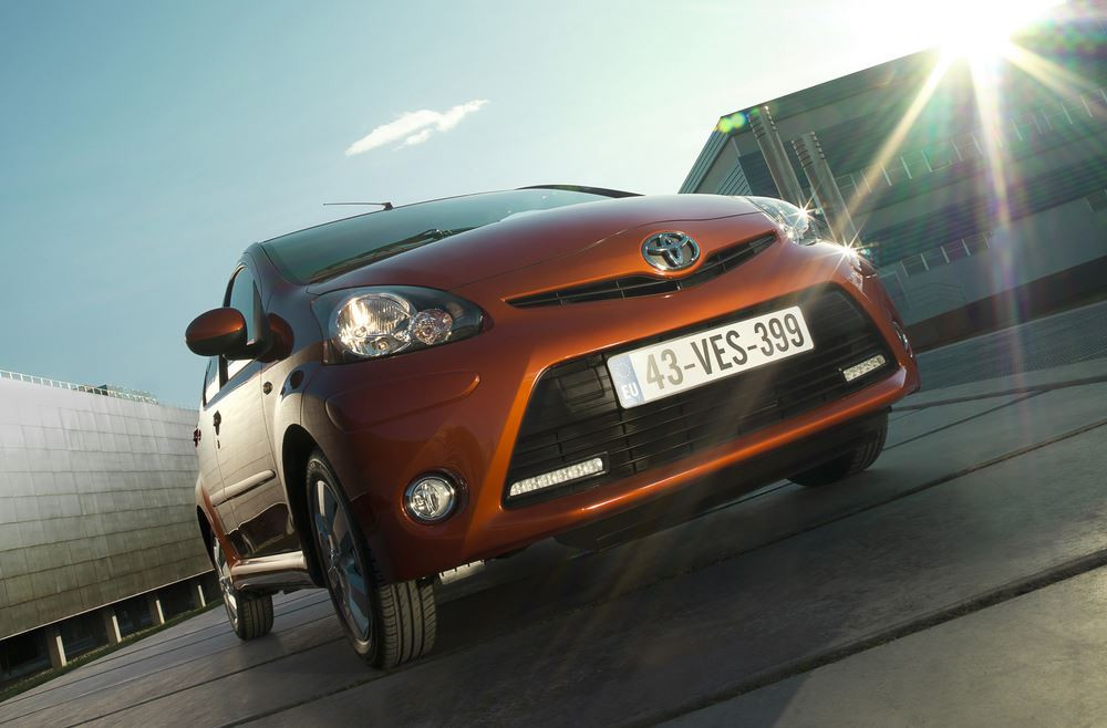 La mini-citadine Toyota Aygo fête son vingtième anniversaire