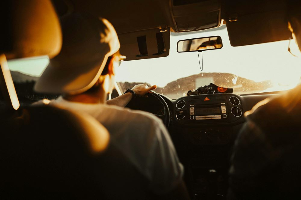 La voiture est le mode de transport incontournable pour les vacances d'été