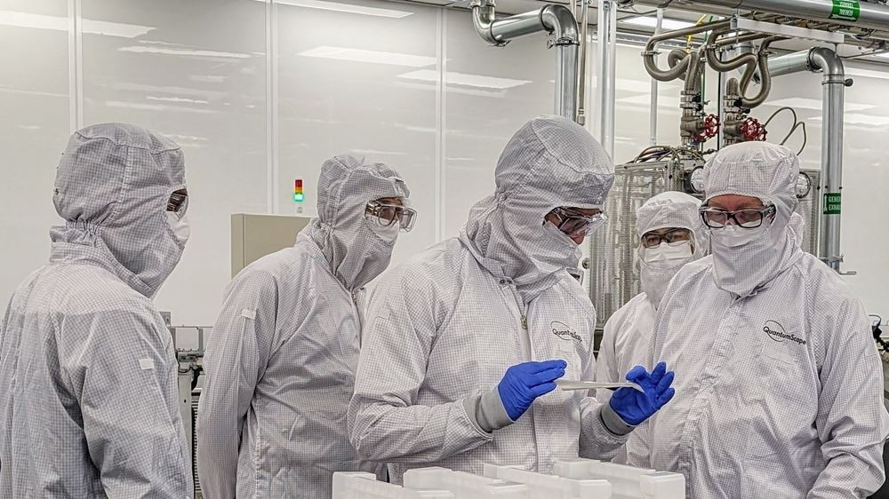 La production en masse des cellules de batteries lithium-métal à électrolyte solide en perspective