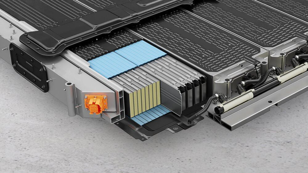 La batterie de 113 kWh du Porsche Cayenne Electric est directement intégrée à la structure du véhicule