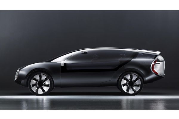 Renault présente un concept-car haut de gamme Ondelios