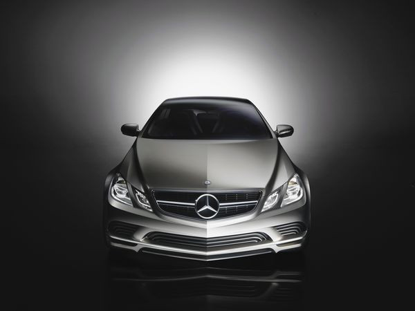 Mercedes présente le concept car Fascination