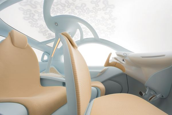 Nissan présente Nuvu, un concept-car électrique 3 places