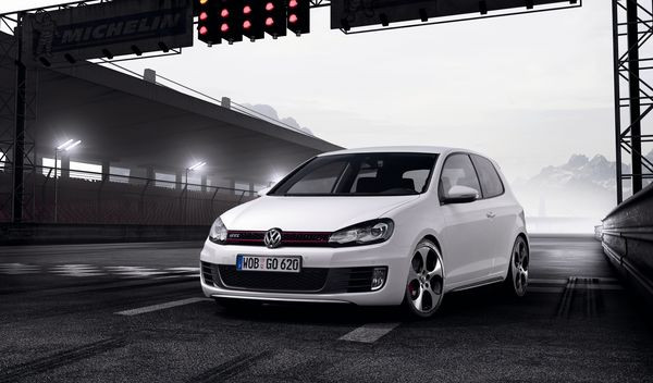 Volkswagen présente en première mondiale le concept Golf GTI