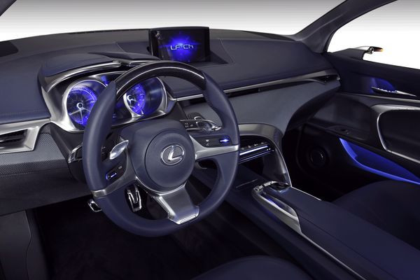 Première mondiale à Francfort pour le concept Lexus LF-Ch