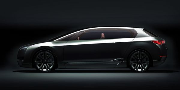 Subaru présente un concept de break hybride à Tokyo