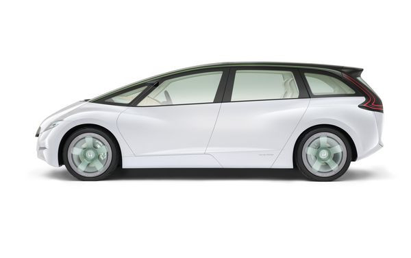 Retour sur le concept de monospace hybride Honda Skydeck