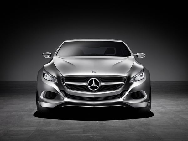 Mercedes dévoile le concept Mercedes F 800 Style