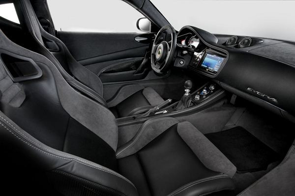 Lotus présente le concept Evora Carbon à Genève