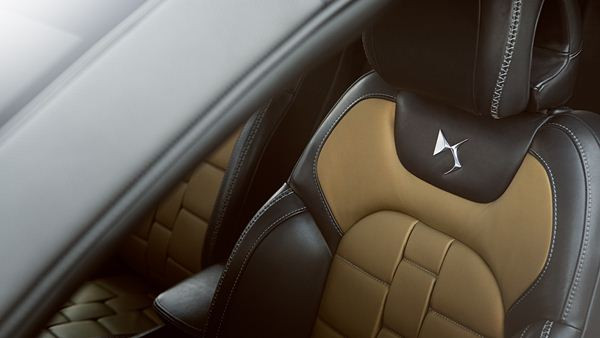 Citroën dévoile l'intérieur du concept DS High Rider