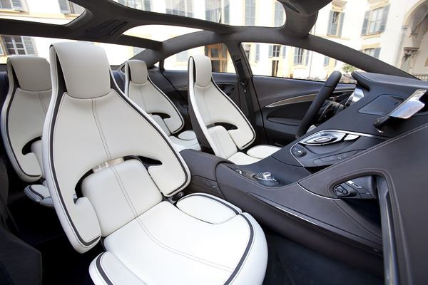 Le concept Mazda Shinari exprime le nouveau thème stylistique de Mazda