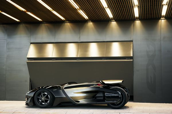 Peugeot lève le voile sur son concept de roadster électrique EX1