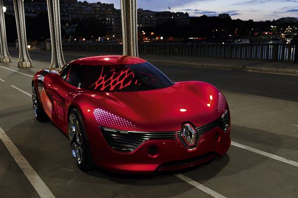 Le concept-car Renault DeZir électrise le Mondial