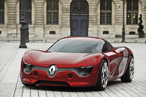 Le concept-car Renault DeZir électrise le Mondial