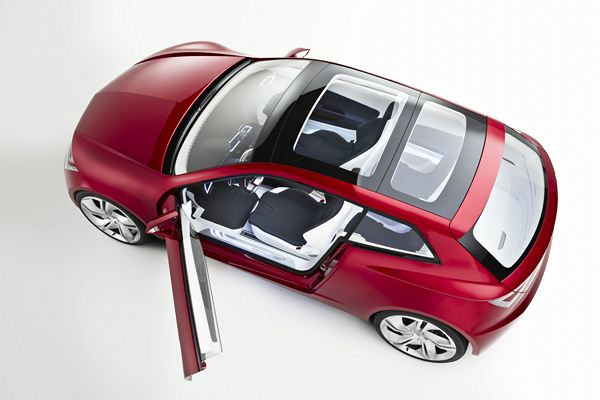 Seat présente le concept électrique sportif Seat Ibe à Paris