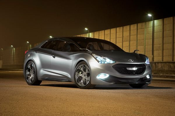 Le concept i-flow illustre les futures orientations stylistiques de Hyundai