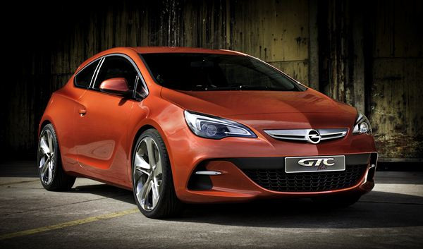 Le show car Opel GTC Paris affiche ses ambitions sportives au Mondial